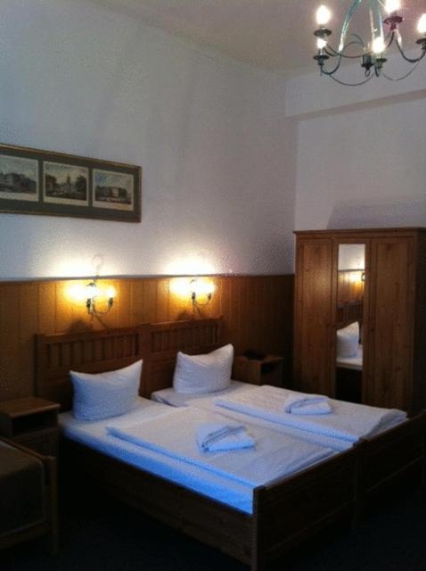 Hotel-Pension Rheingold Am Kurfuerstendamm Berlino Esterno foto