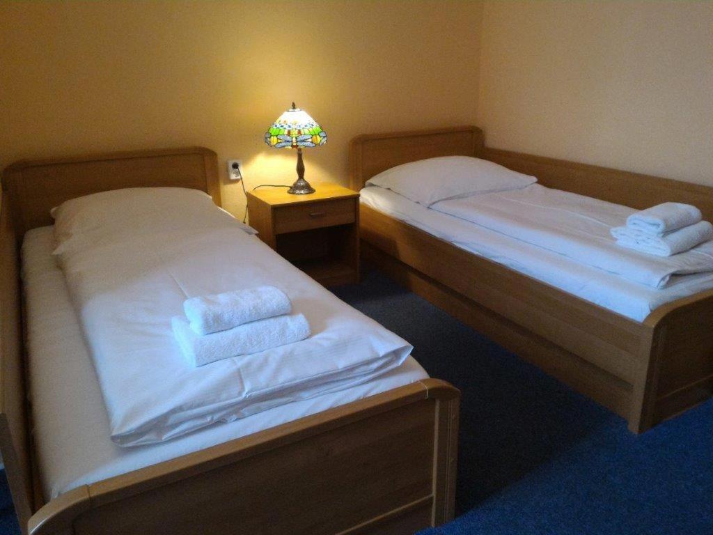 Hotel-Pension Rheingold Am Kurfuerstendamm Berlino Esterno foto